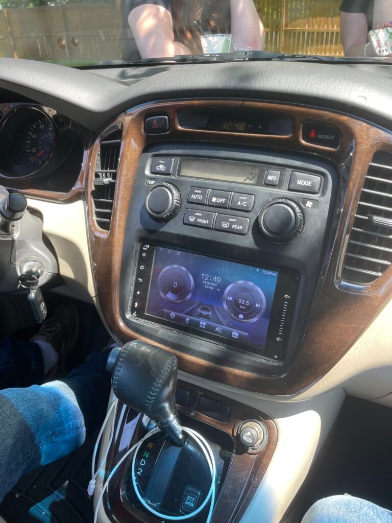 Pantalla de 9” y 7” Toyota Highlander 2000-2007 — foto 1