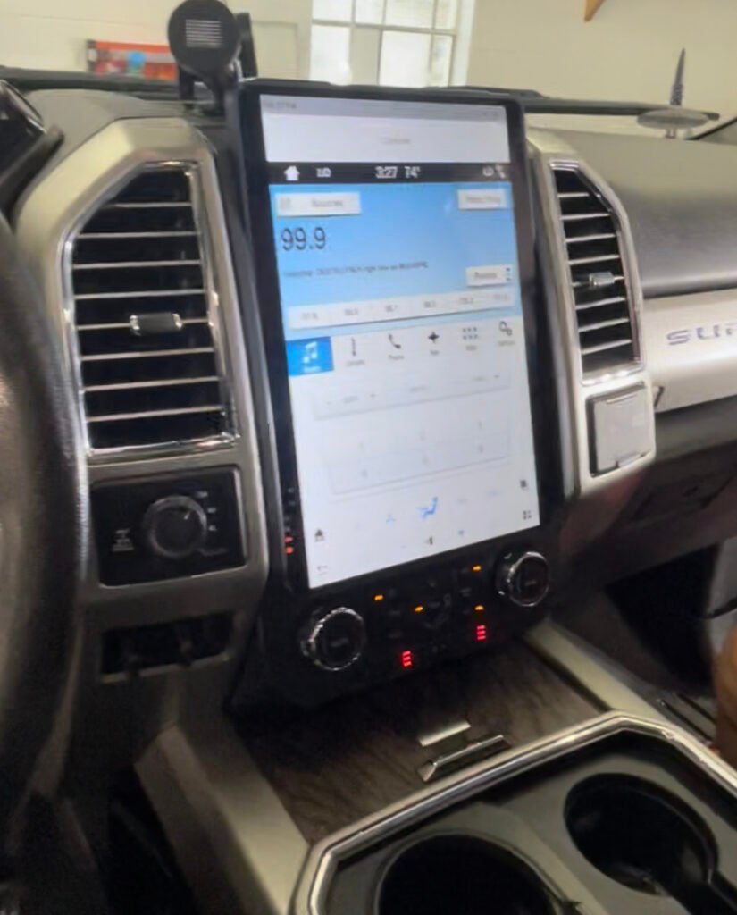 Pantalla para Ford F-250 2015-2021 14.4” — foto 3