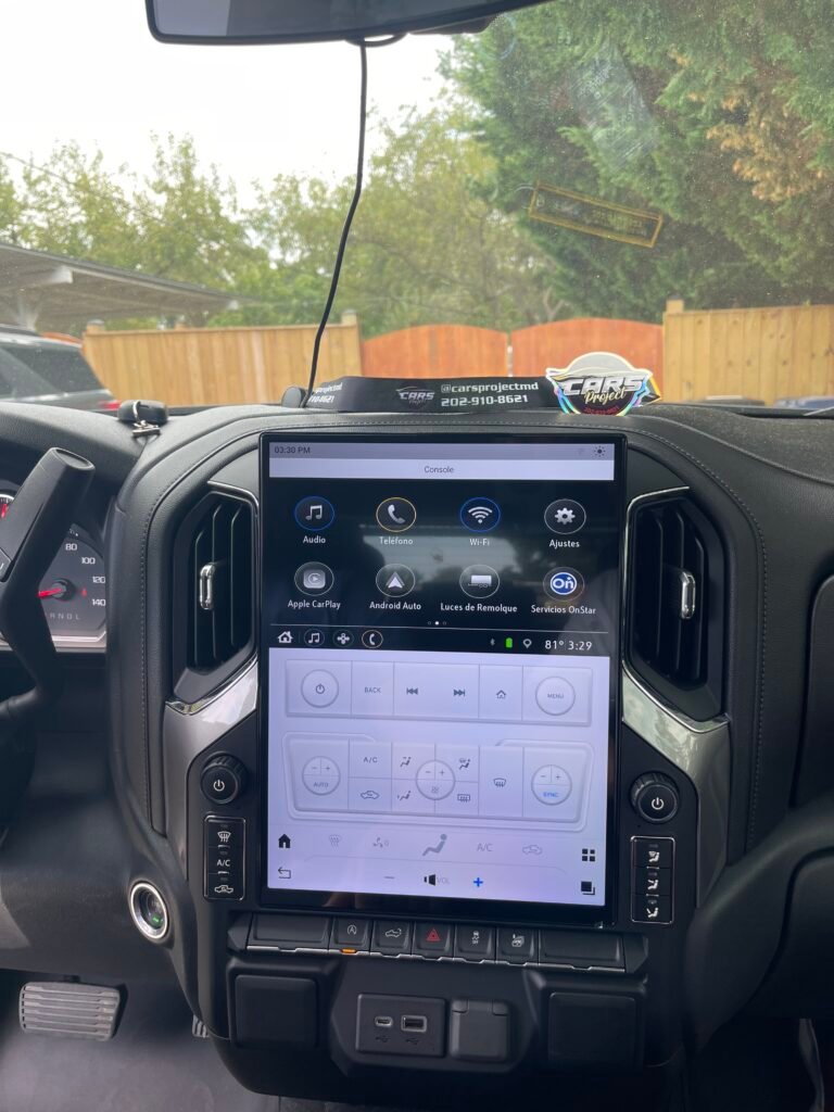 Pantalla de 15.6” Android Tesla-Style para Chevrolet Silverado / GMC Sierra (2019-2024) — foto 1