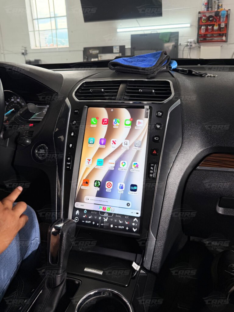 Pantalla de 14.4 pulgadas con Android para Ford Explorer 2011-2019 — foto 3